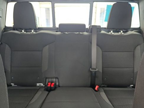 Used 2024 GMC Sierra 1500 SLE w/ Preferred Package image 37