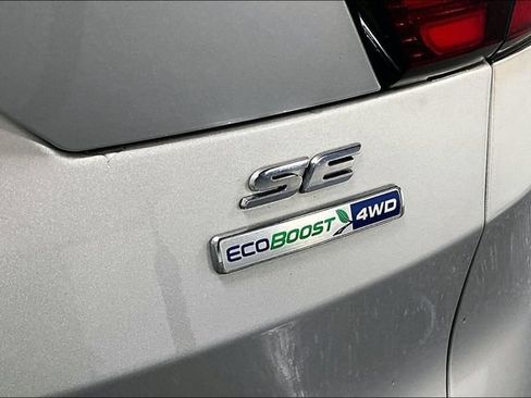 Used 2019 Ford Escape SE AWD/4WD image 22