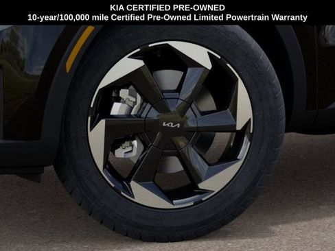 Certified 2025 Kia Sorento EX AWD/4WD image 9