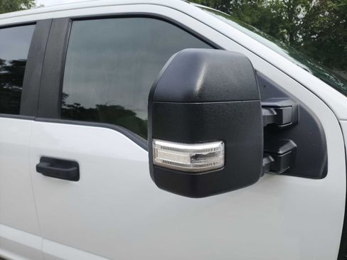 Used 2022 Ford F250 XL w/ Power Equipment Group image 14