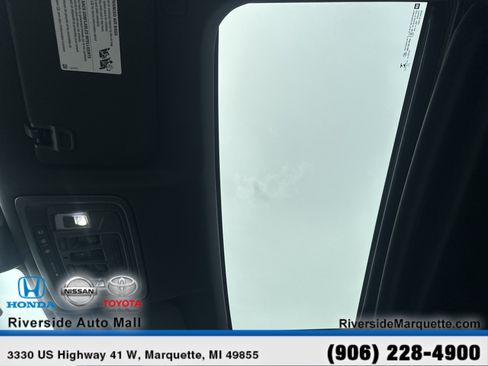 Used 2021 Chevrolet Silverado 1500 High Country AWD/4WD image 24