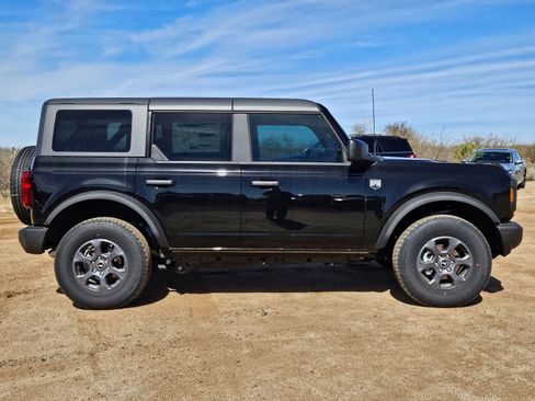 New 2025 Ford Bronco Big Bend AWD/4WD image 4