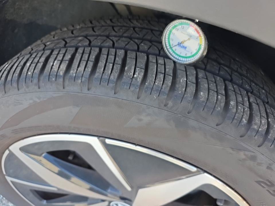 Used 2024 Volkswagen ID.4 Pro S RWD image 16