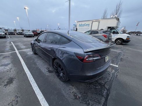 Used 2022 Tesla Model 3 Performance image 16