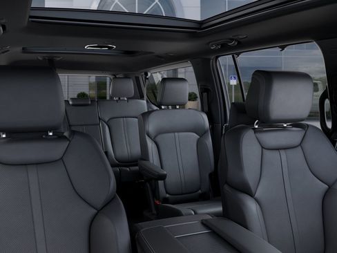 New 2026 Jeep Grand Wagoneer L Limited AWD/4WD image 26