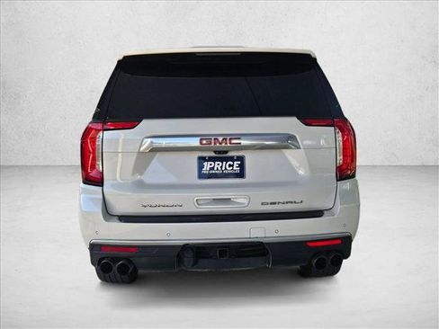 Used 2021 GMC Yukon Denali w/ Denali Ultimate Package AWD/4WD image 7