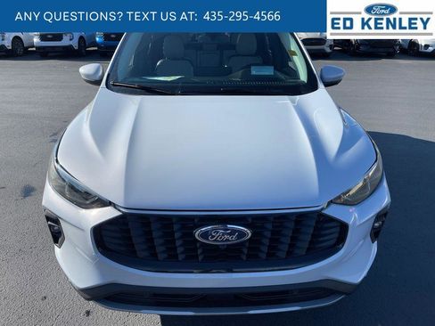 New 2026 Ford Escape Platinum w/ Premium Technology Package image 25