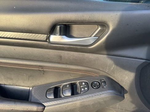 Used 2021 Nissan Altima 2.5 SR image 13