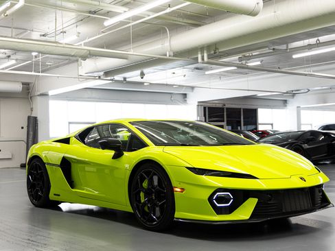 Used 2026 Lamborghini Temerario AWD/4WD image 7