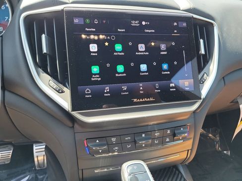 New 2024 Maserati Ghibli Trofeo image 8