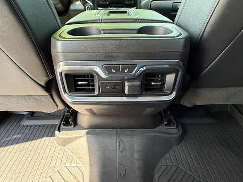 Used 2021 Chevrolet Silverado 2500 LTZ AWD/4WD image 23