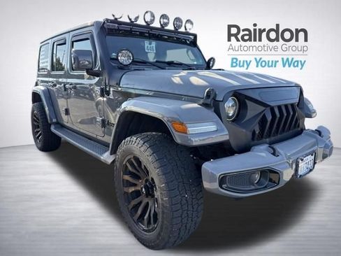 Used 2022 Jeep Wrangler Unlimited Sahara AWD/4WD image 1
