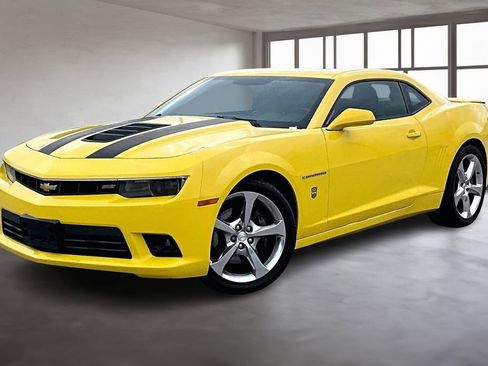 Used 2014 Chevrolet Camaro SS w/ RS Package image 2