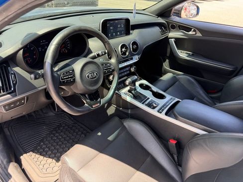 Used 2018 Kia Stinger GT image 24