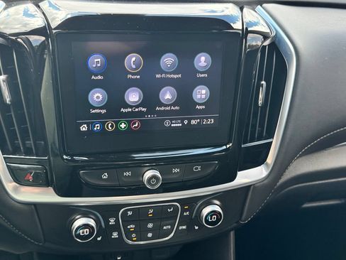 Used 2022 Chevrolet Traverse LT AWD/4WD image 25