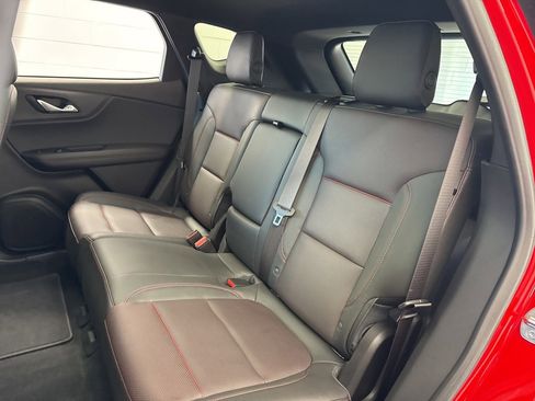 Used 2021 Chevrolet Blazer RS w/ Enhanced Convenience Package image 41