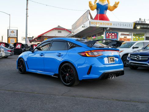 Used 2024 Honda Civic Type R image 5
