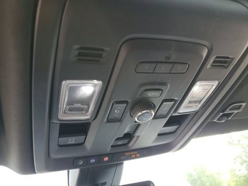 Certified 2021 GMC Yukon Denali AWD/4WD image 22