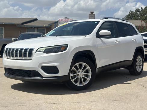 Used 2020 Jeep Cherokee Latitude FWD image 33