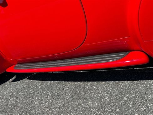 Used 2004 Chevrolet SSR w/ Preferred Equipment Group image 19