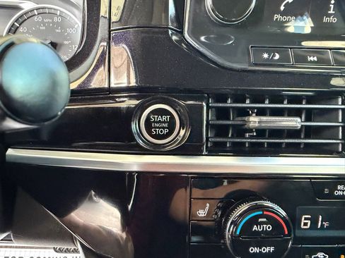 Used 2022 Nissan Pathfinder SL w/ SL Premium Package FWD image 14