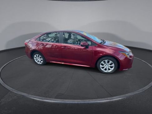 Used 2023 Toyota Corolla LE image 17