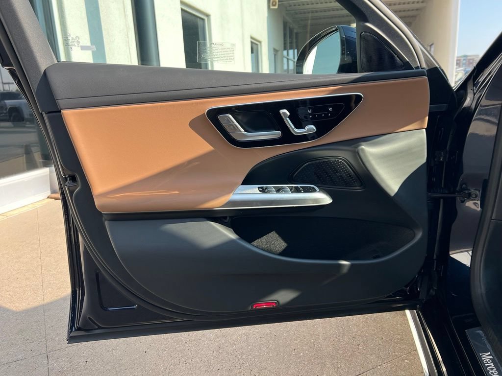 New 2027 Mercedes-Benz E 350 4MATIC Sedan image 10