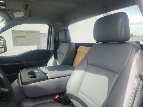 New 2025 Ford F450 XL w/ XL Chrome Package image 17