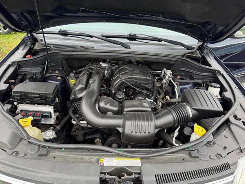 Used 2012 Jeep Grand Cherokee Limited image 14