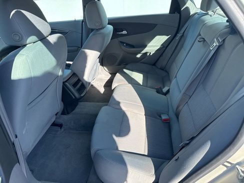 Used 2015 Chevrolet Impala LS image 27