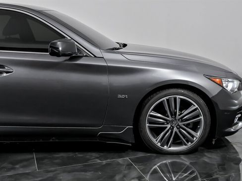 Used 2017 INFINITI Q50 3.0t Premium w/ Driver Assistance Package image 12