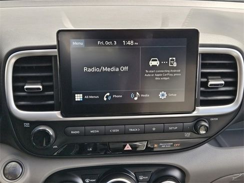 New 2026 Hyundai Venue SEL image 9