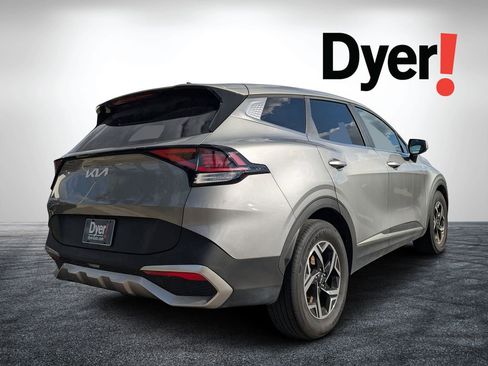 Used 2024 Kia Sportage LX image 5