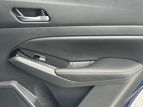 Used 2024 Nissan Altima 2.5 SR w/ SR Premium Package FWD image 16