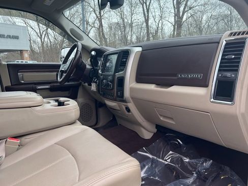 Used 2018 RAM 2500 Laramie image 11