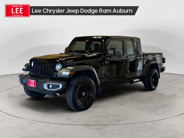 Used 2023 Jeep Gladiator Sport w/ Trailer Tow Package AWD/4WD image 1