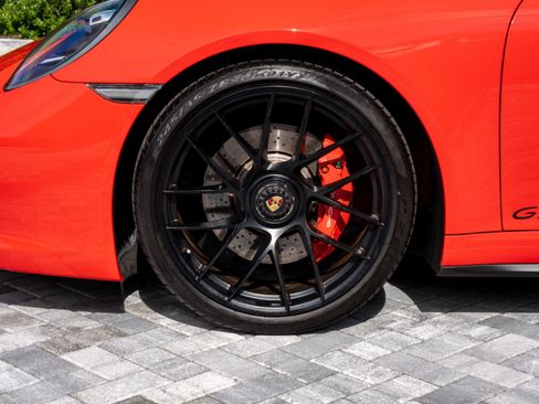 Used 2019 Porsche 911 Carrera 4 GTS AWD/4WD image 11