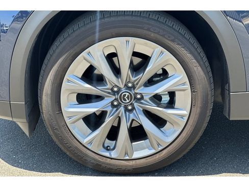 Used 2026 MAZDA CX-90 3.3 Turbo w/ Preferred Package AWD/4WD image 8