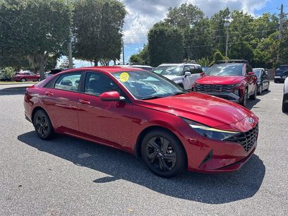 Certified 2023 Hyundai Elantra SEL w/ Preferred Accessory Package