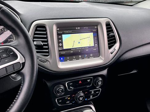 Used 2018 Jeep Compass Latitude w/ Popular Equipment Group image 6