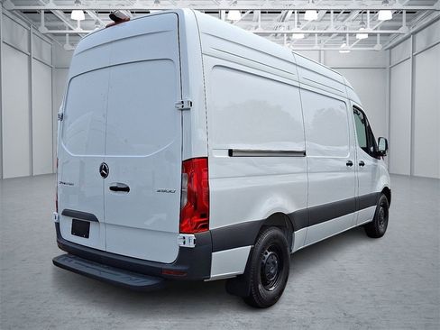 New 2025 Mercedes-Benz Sprinter 2500 image 3