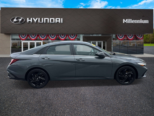 Certified 2026 Hyundai Elantra SEL Sport Premium FWD image 2