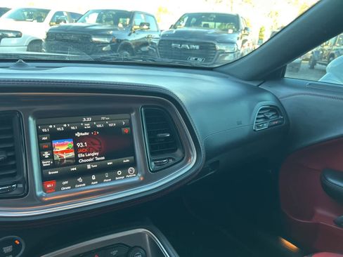 Used 2021 Dodge Challenger R/T Scat Pack w/ Dynamics Package image 50