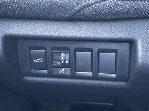 New 2026 Subaru Outback Premium image 30