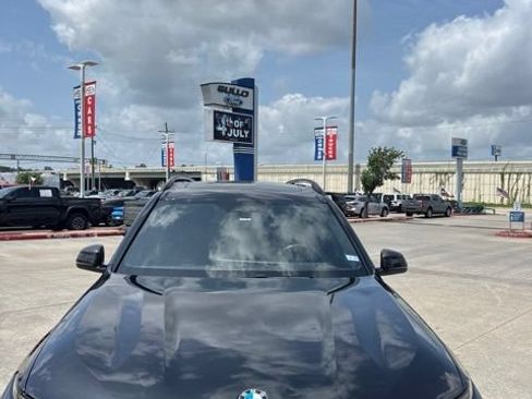 Used 2023 BMW X7 xDrive40i w/ Executive Package AWD/4WD image 1