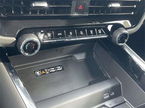 New 2026 Chevrolet Tahoe LT w/ Comfort Package image 15