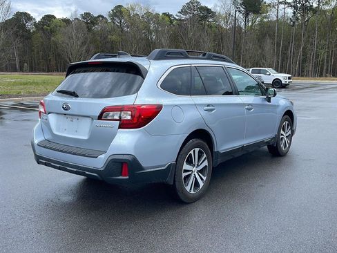 Used 2019 Subaru Outback 2.5i Limited w/ Popular Package #2 image 7