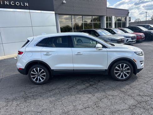 Used 2019 Lincoln MKC Reserve w/ MKC Climate Package AWD/4WD image 8