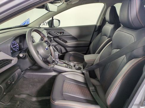 Used 2025 Subaru Crosstrek 2.5i Limited AWD/4WD image 12