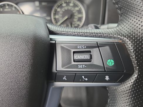Used 2024 Mitsubishi Outlander SE Black Edition AWD/4WD image 26
